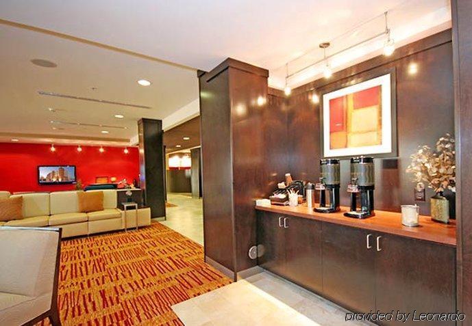 Courtyard Greensboro Airport Экстерьер фото